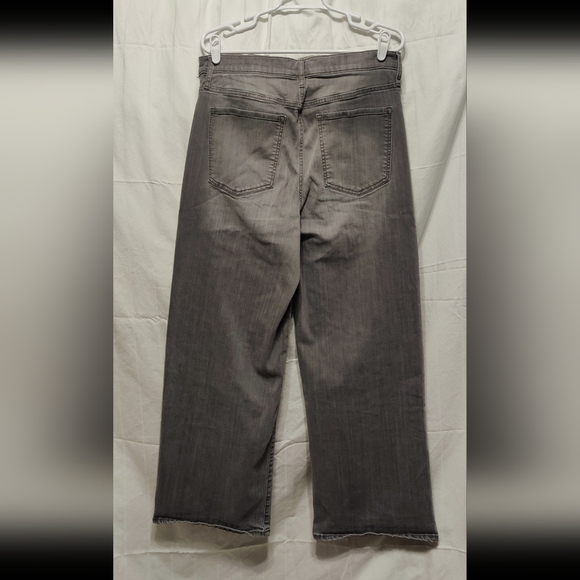 Any Item $10- Send an Offer (Purses Excluded)- Grey wash Wide leg jeans - Picture 2 of 5